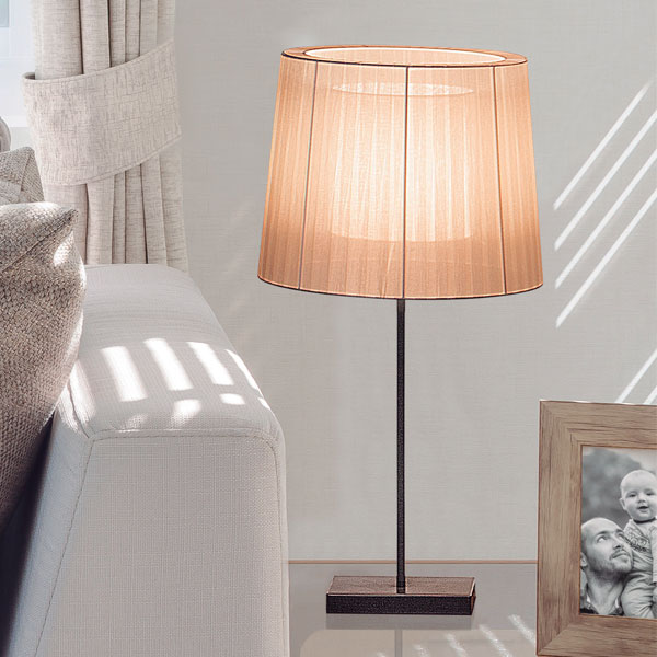 Logo Luxcambra - Iluminación y diseño