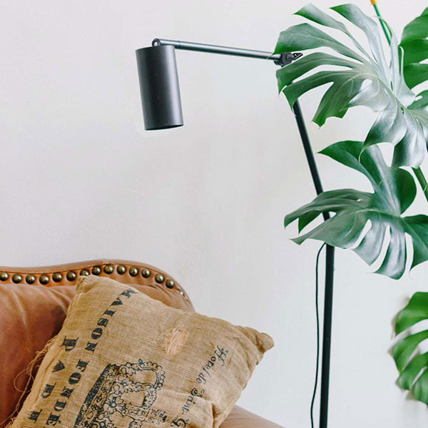 Logo Luxcambra - Iluminación y diseño