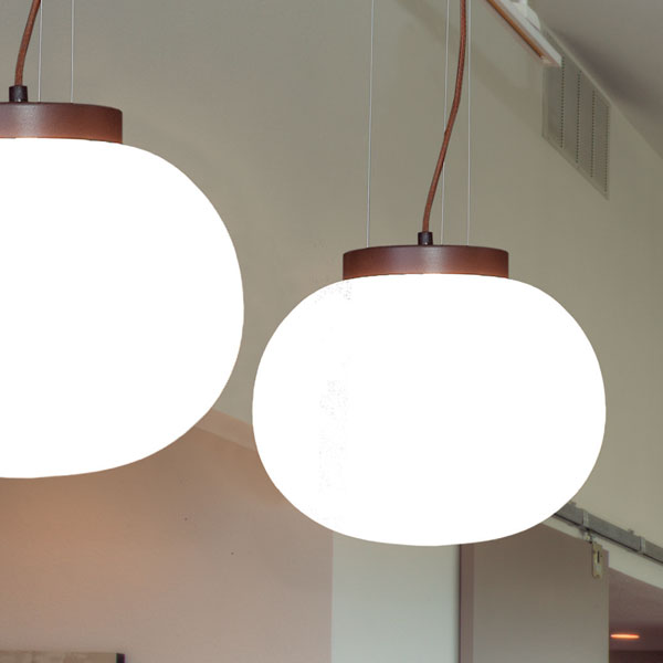 Logo Luxcambra - Iluminación y diseño